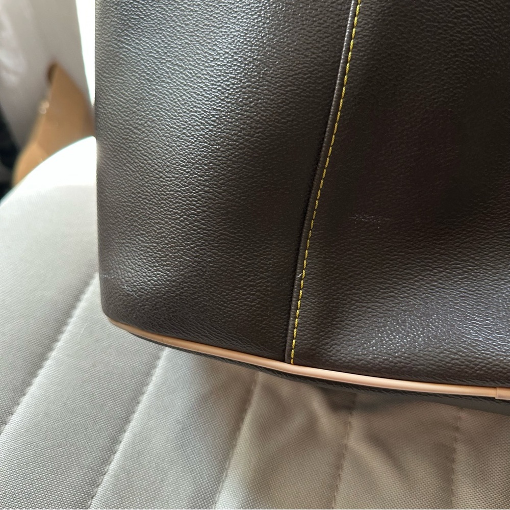 Dooney & Bourke • Brown Leather Tote Bag - Picture 5 of 14